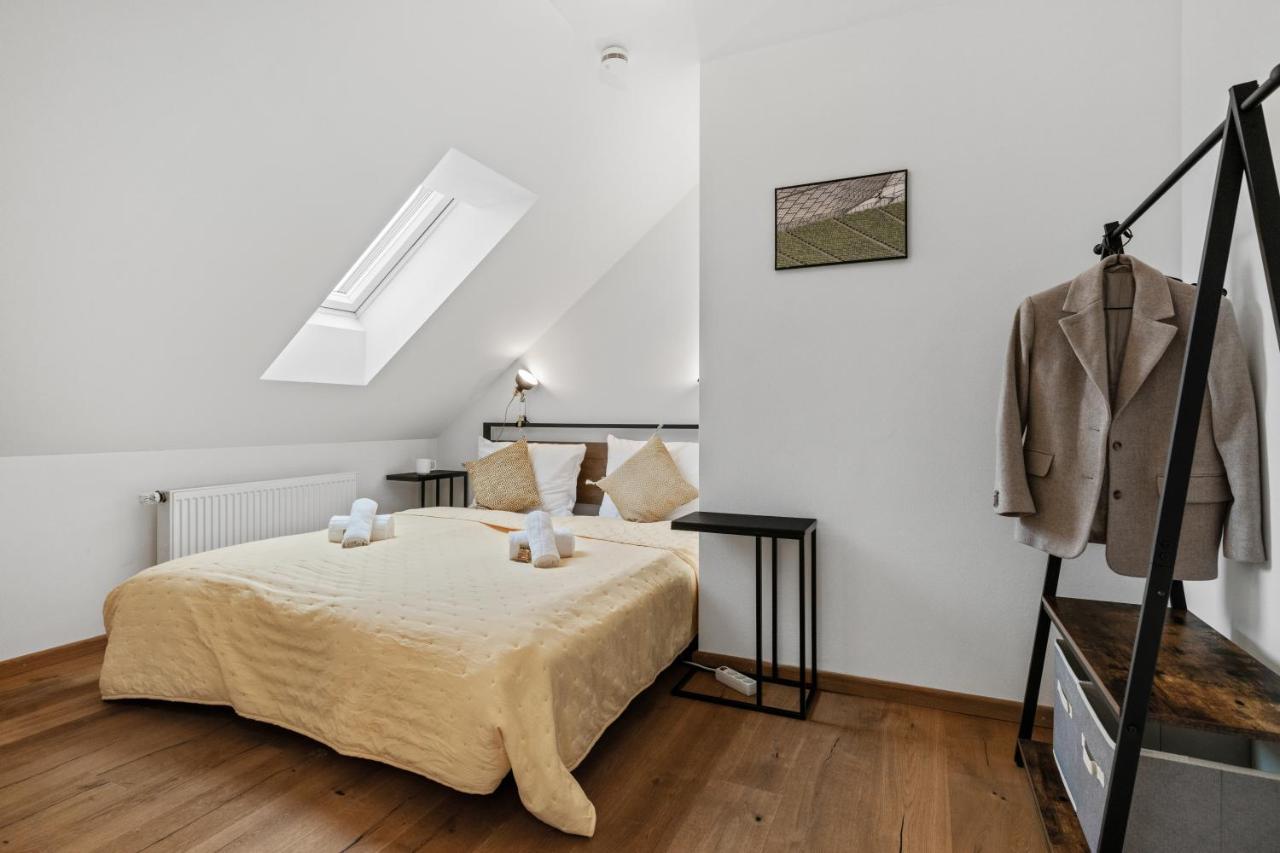 Casa Industrial: Design, Nespresso, Flughafennaehe Appartement Freising Buitenkant foto